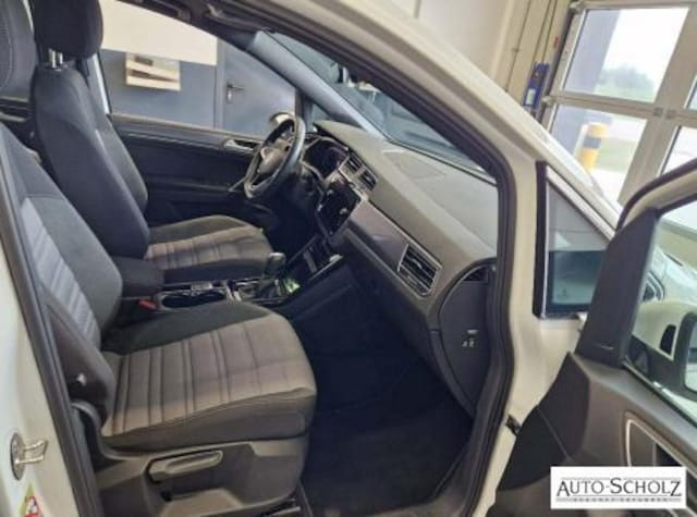 Volkswagen Touran 1.5 TSI DSG Highline R-Line