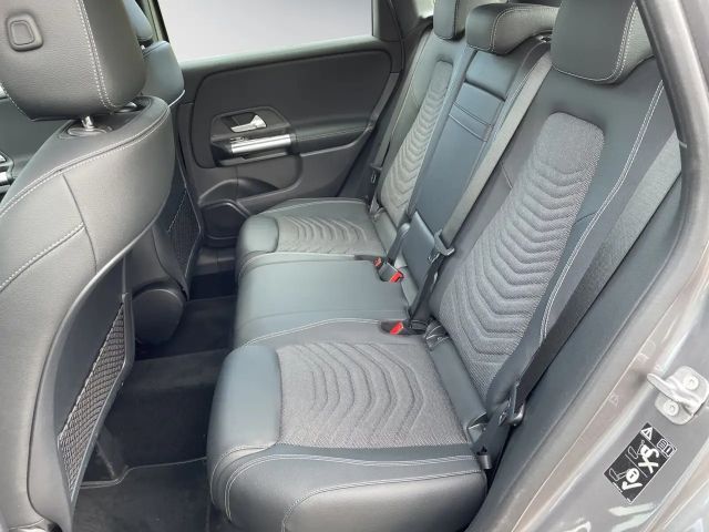 Mercedes-Benz B 200 Progressive