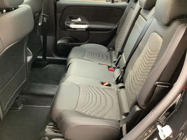 Mercedes-Benz GLB 200 GLB 200 d