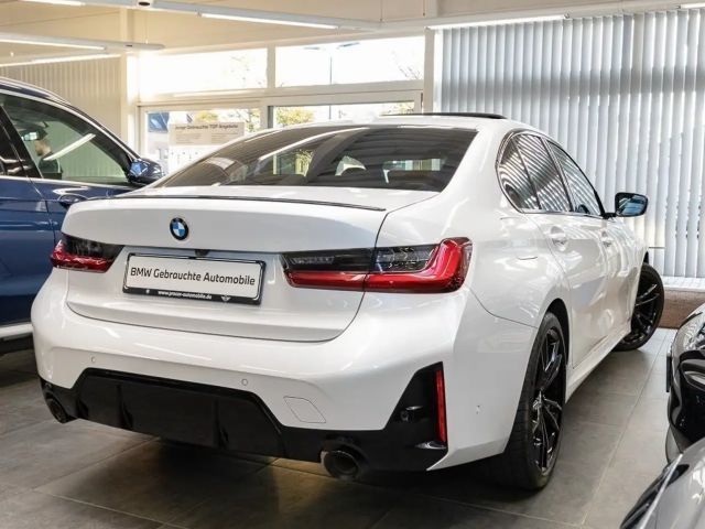 BMW 330 330i M-Sport Sedan xDrive