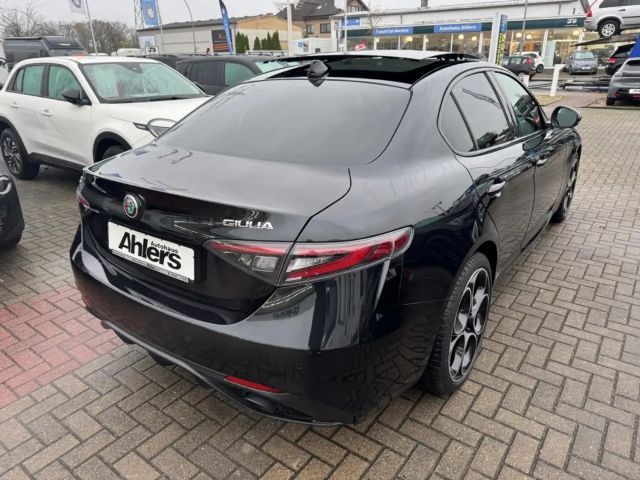 Alfa Romeo Giulia Q4