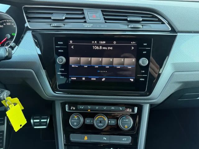 Volkswagen Touran 1.5 TSI DSG