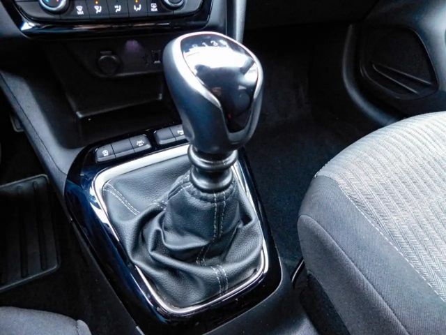 Opel Corsa F 1,2 2x Kamera Sitz&Lenkrad Hzg. Ganzjahresreifen