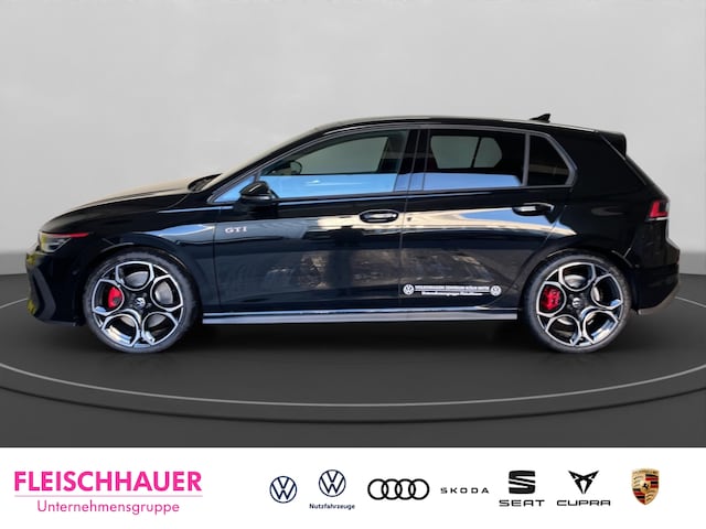 Volkswagen Golf 2.0 TSI Golf VIII