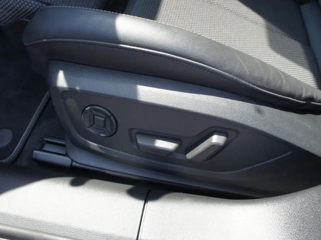 Audi A6 Avant Quattro S-Line