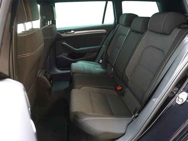 Volkswagen Passat 2.0 TDI Business DSG