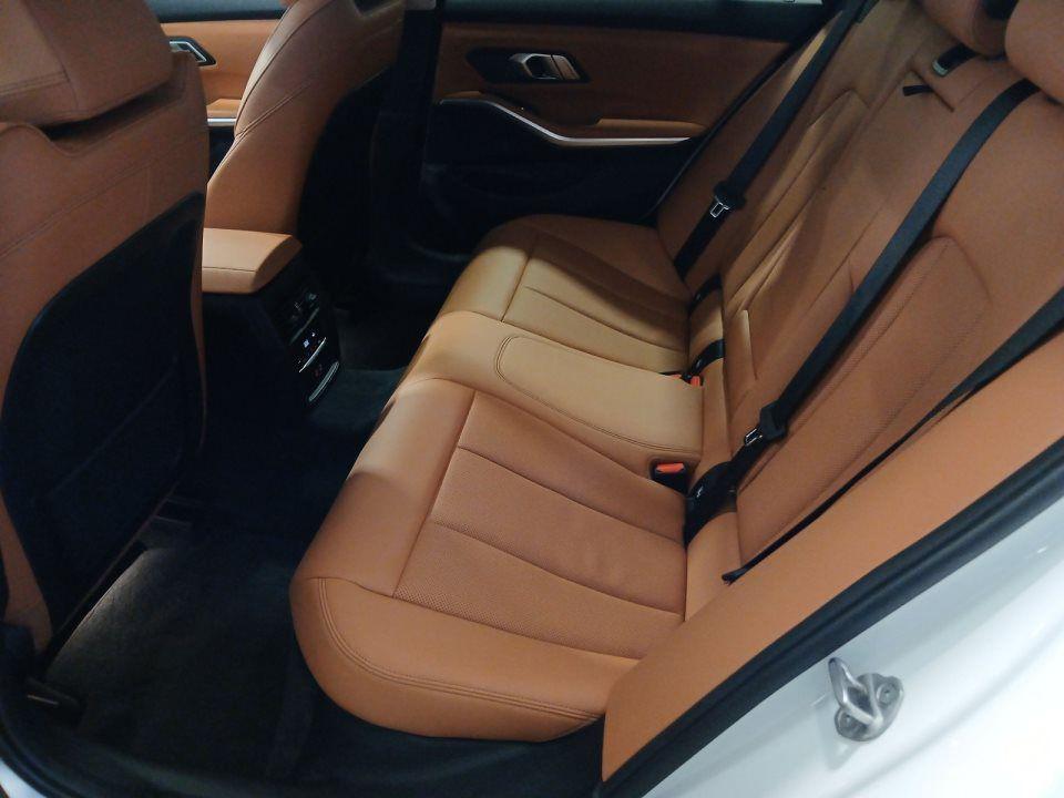 BMW 320 320e Touring