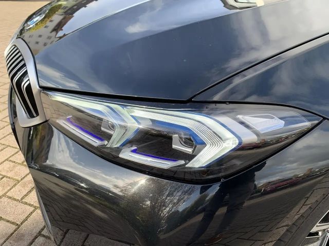 BMW 330 330i M-Sport Sedan xDrive