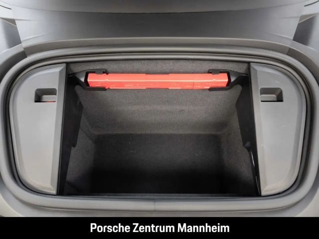 Porsche Taycan 4S Cross Turismo