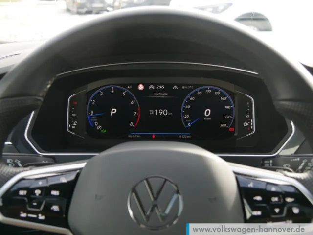 Volkswagen Tiguan 2.0 TSI DSG IQ.Drive R-Line