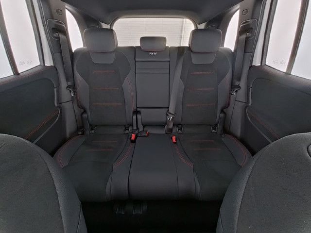 Mercedes-Benz EQB 300 4MATIC