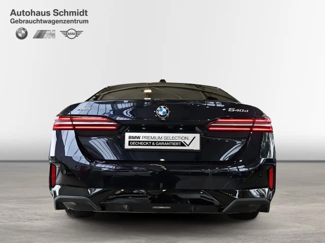 BMW 540 540d M-Sport Sedan xDrive