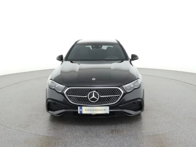 Mercedes-Benz E 220 4MATIC E 220 d Estate