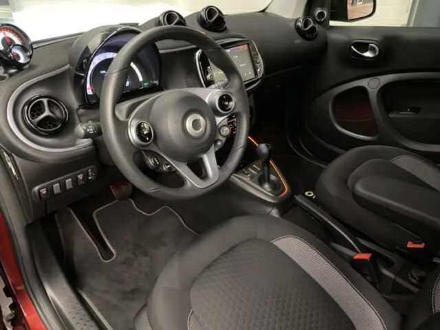 Smart EQ fortwo JBL