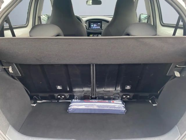 Toyota Aygo X Hatchback Play X-play