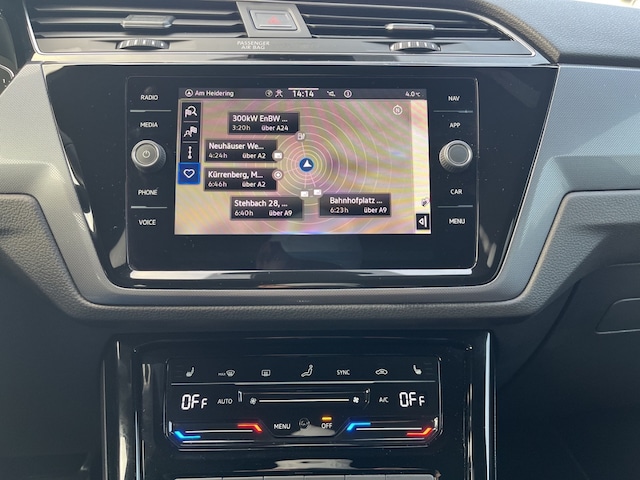 Volkswagen Touran 1.5 TSI DSG Highline R-Line