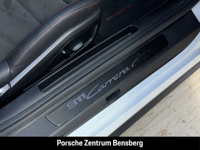 Porsche 992 Carrera Coupé GTS