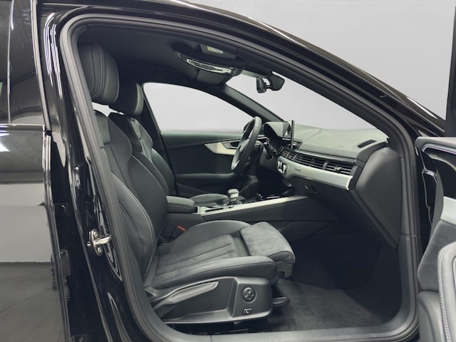 Audi A4 40 TFSI Avant Quattro S-Line S-Tronic