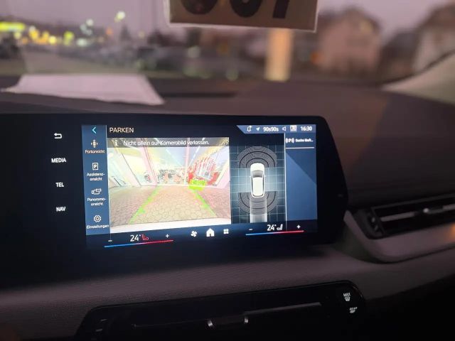 BMW 216 216i Active Tourer