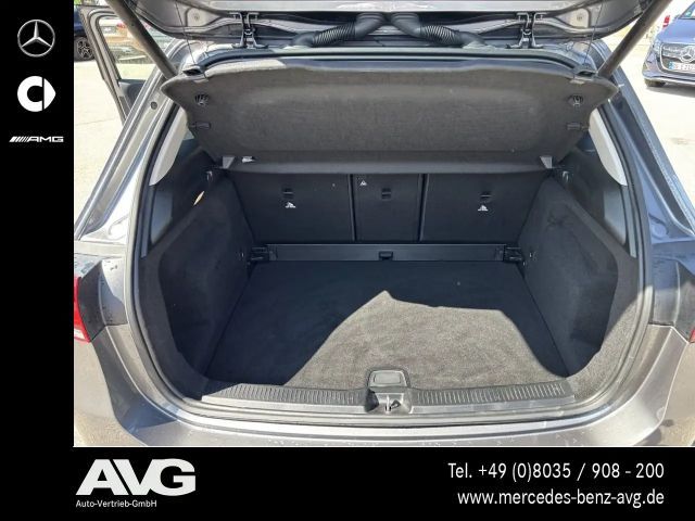 Mercedes-Benz B 200 AMG Line