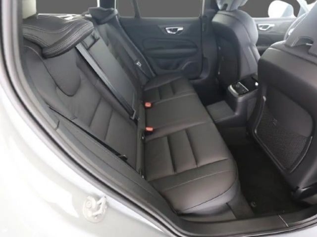 Volvo V60 AWD Business Dark Plus T6