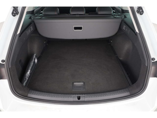 Seat Leon 1.5 eTSI FR-lijn Sportstourer