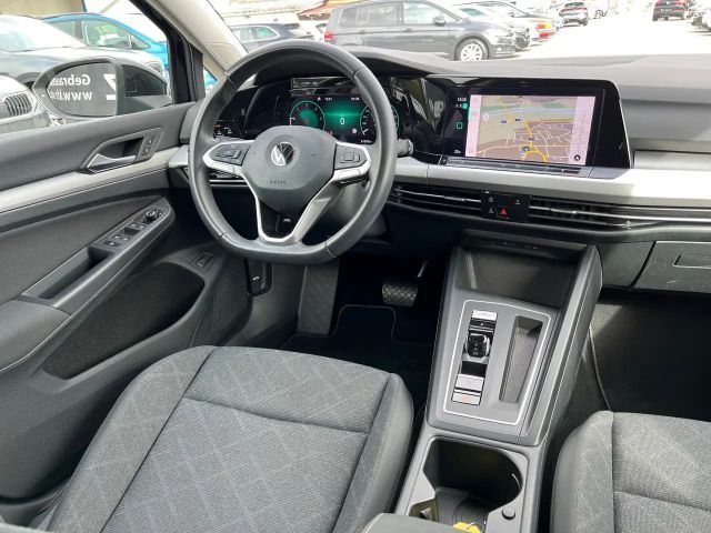 Volkswagen Golf DSG Life Variant