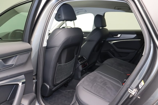 Audi S6 Quattro Sedan