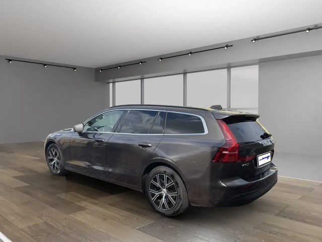 Volvo V60 Core
