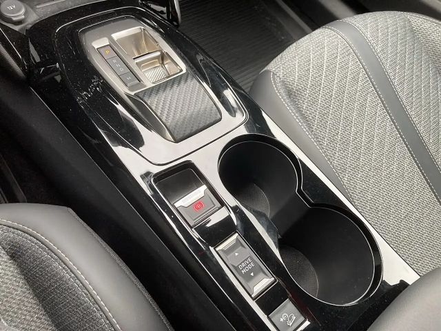 Peugeot 2008 Allure Pack PureTech