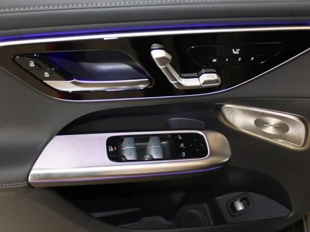 Mercedes-Benz GLC 300 AMG Line