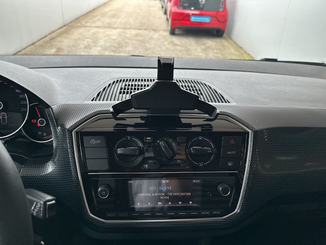 Volkswagen up! 1.0 Klima Bluetooth Rückfahrkamera Tempomat