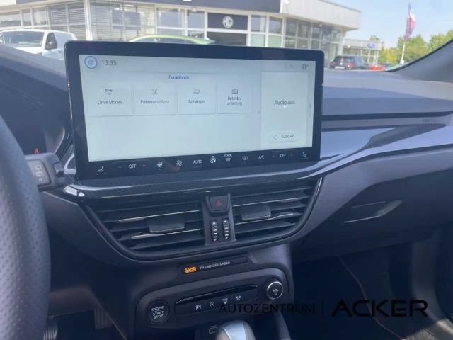 Ford Focus ST Line Wagon