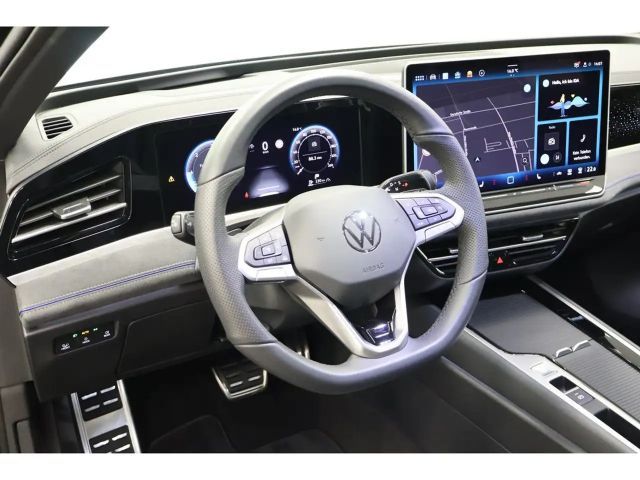 Volkswagen Passat 2.0 TDI R-Line Variant