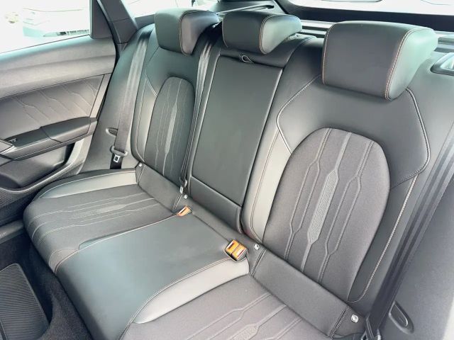 Cupra Leon SP Keyless Access / BeatsAudio /Pano/ACC