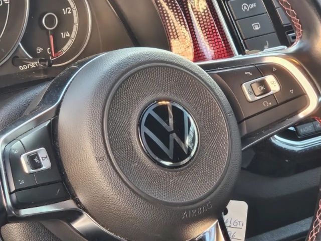 Volkswagen up! GTI