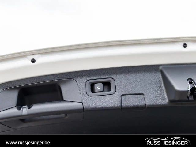 Mercedes-Benz A 200 AMG Line