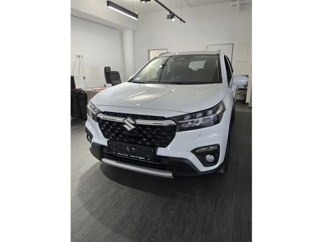 Suzuki S-Cross AllGrip Hybrid