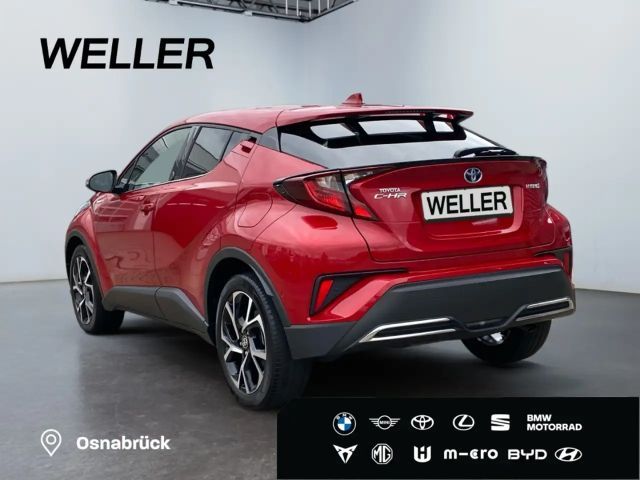 Toyota C-HR Hybride Team D