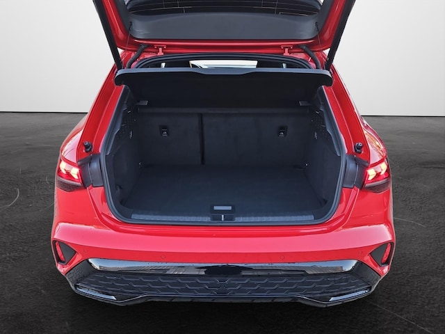 Audi A3 30 TFSI S-Line S-Tronic Sportback