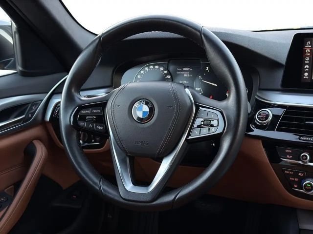 BMW 520 520d M-Sport