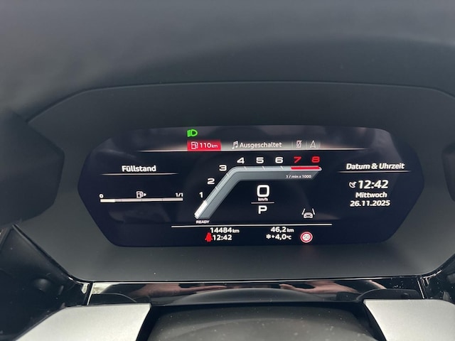 Audi A3 30 TFSI S-Line S-Tronic Sedan