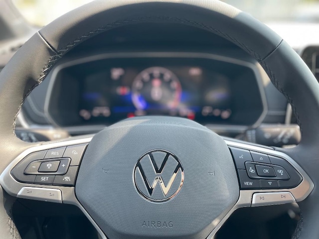 Volkswagen T-Cross T-Cross 1.0  R-L  B 085 TSIM6F