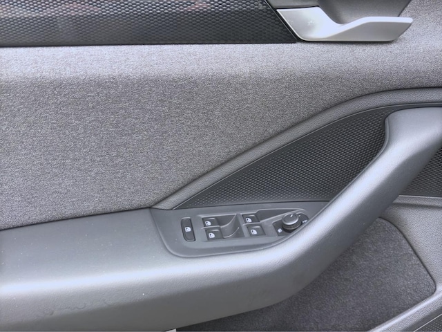 Volkswagen Passat 1.5 eTSI DSG Variant