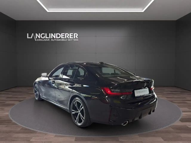 BMW 320 320d M-Sport Sedan