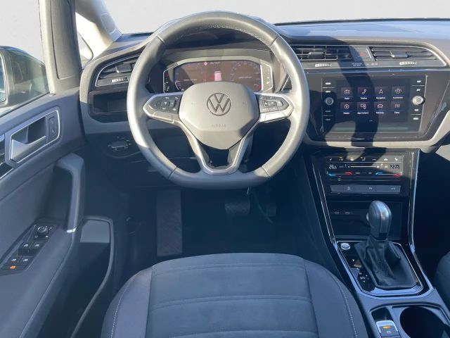 Volkswagen Touran DSG Highline R-Line