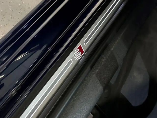 Audi A4 40 TFSI Avant Quattro S-Line