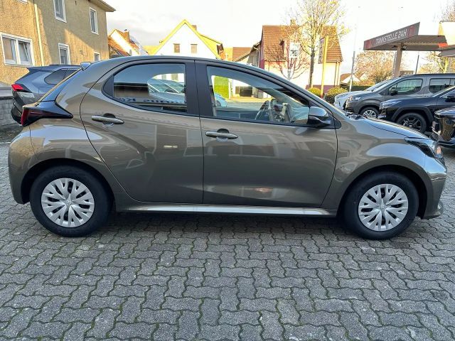 Toyota Yaris Comfort Hatchback