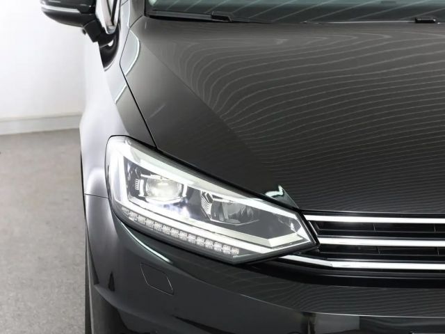 Volkswagen Touran DSG
