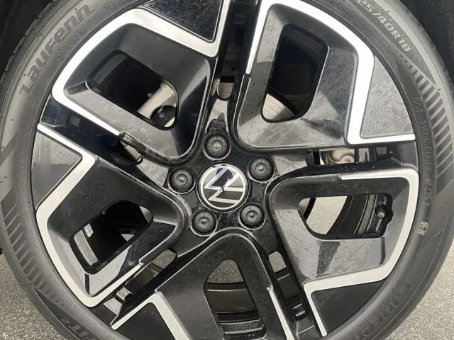 Volkswagen Golf DSG Sport